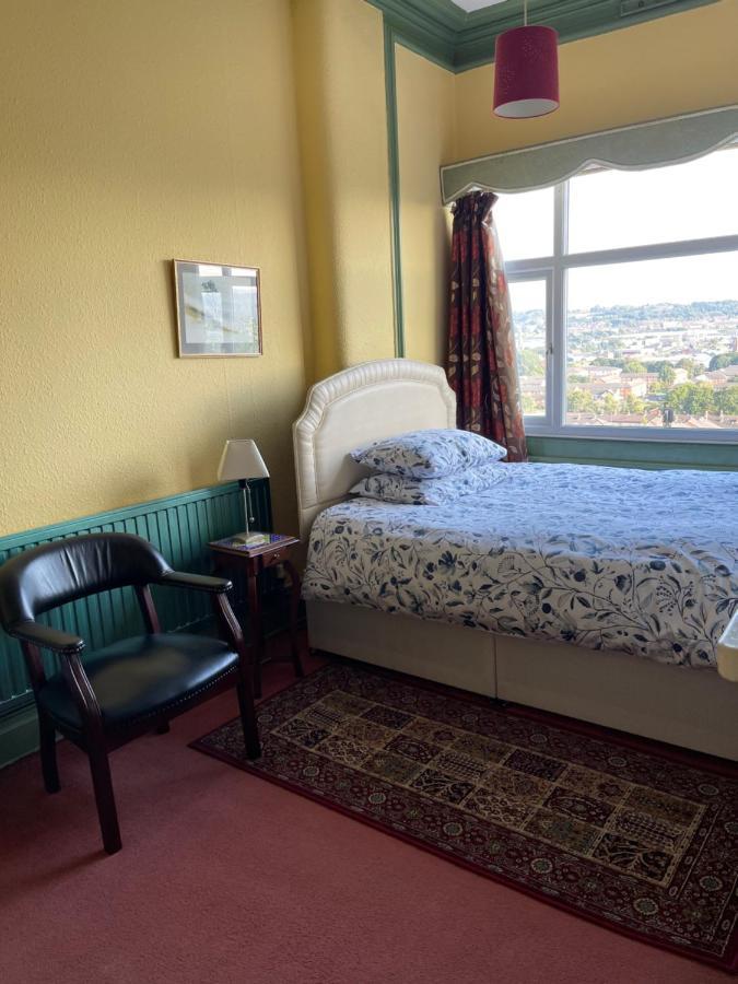 بلاكبيرن Chimneys Guest House المظهر الخارجي الصورة