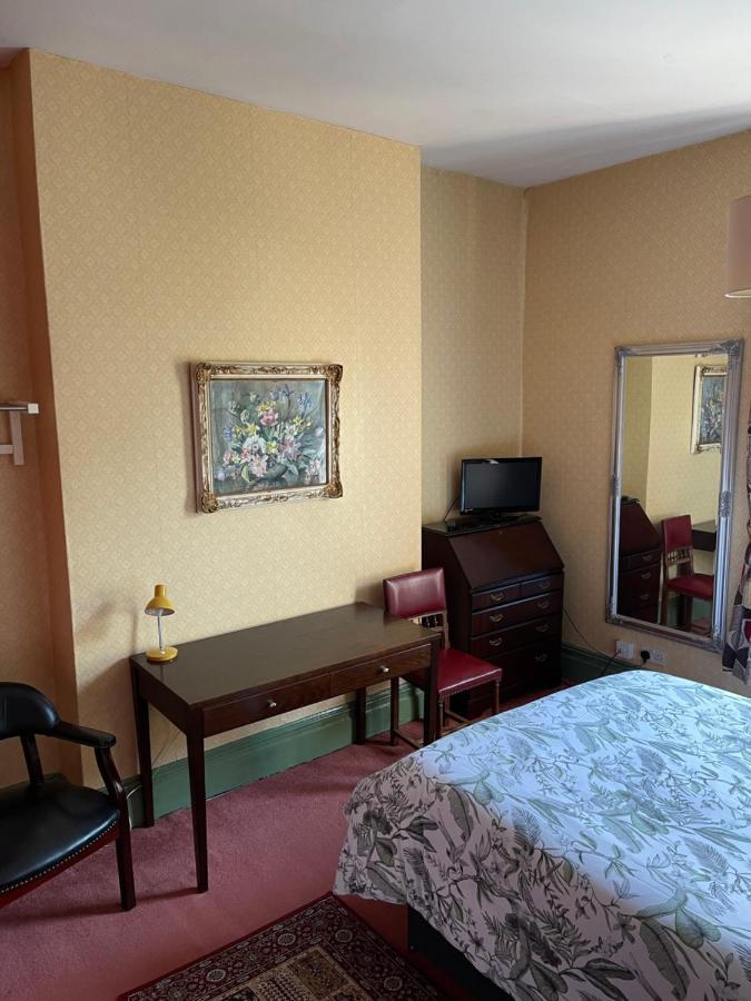 بلاكبيرن Chimneys Guest House المظهر الخارجي الصورة